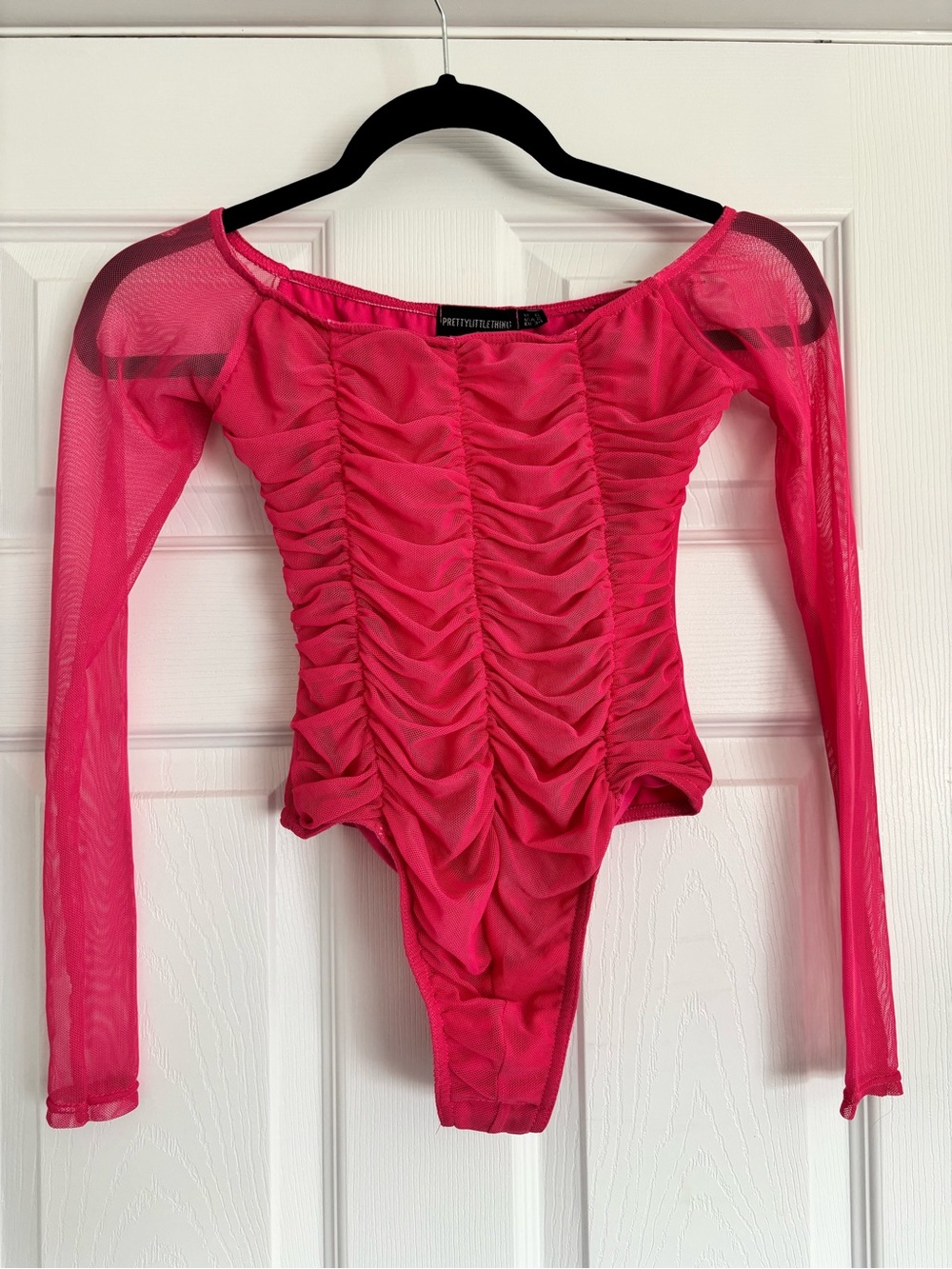 PrettyLittleThing Hot Pink Ruched Mesh Long Sleeve Bodysuit